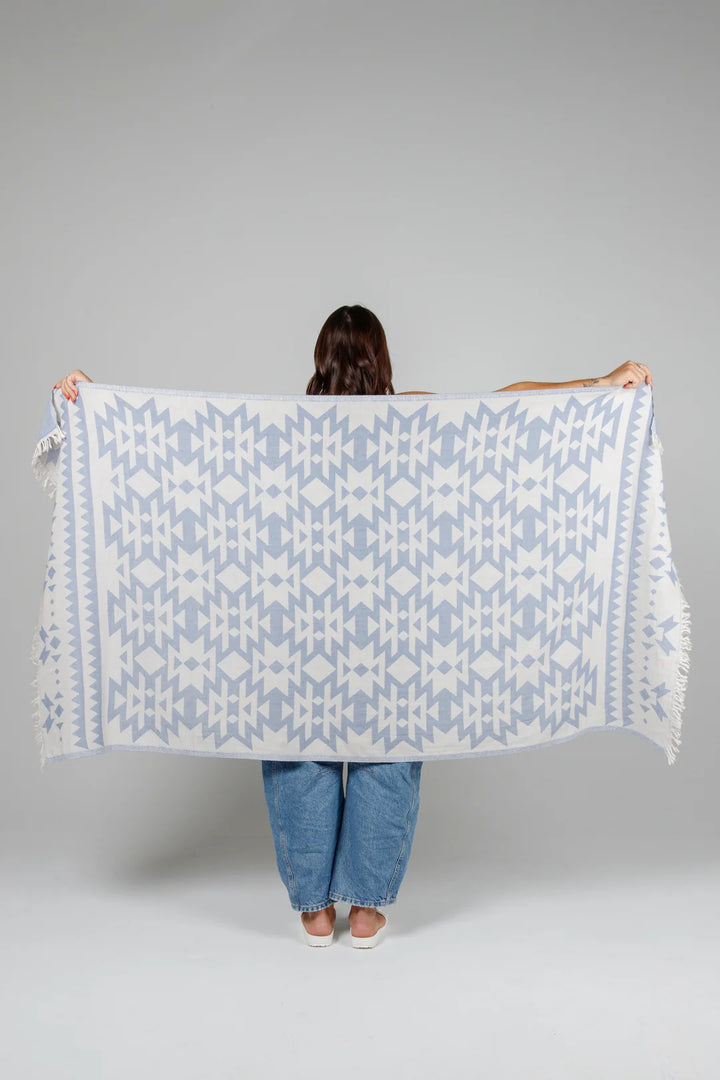 Tofino Towel | The Coast Towel | blue