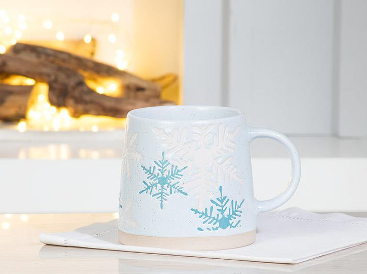 Wide Base Mug | blue snowflakes