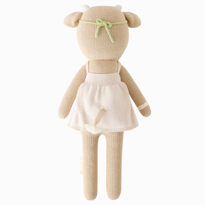 13" Amelia the Cow - gives 10 meals