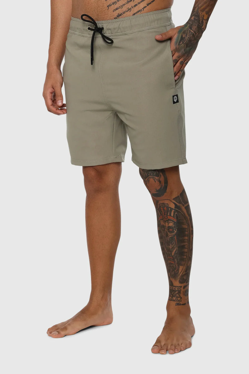 TEAMLTD Club Short | Limestone