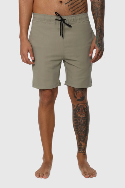 TEAMLTD Club Short | Limestone