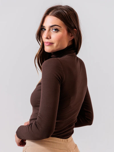 APRES ACTIF | RIBBED TURTLENECK | ESPRESSO