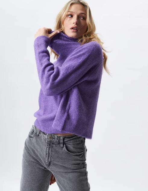 Emmett Sweater | royal iris