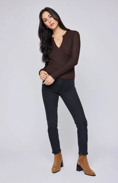 GENTLE FAWN | OLYMPIA V-NECK SWEATER | COGNAC