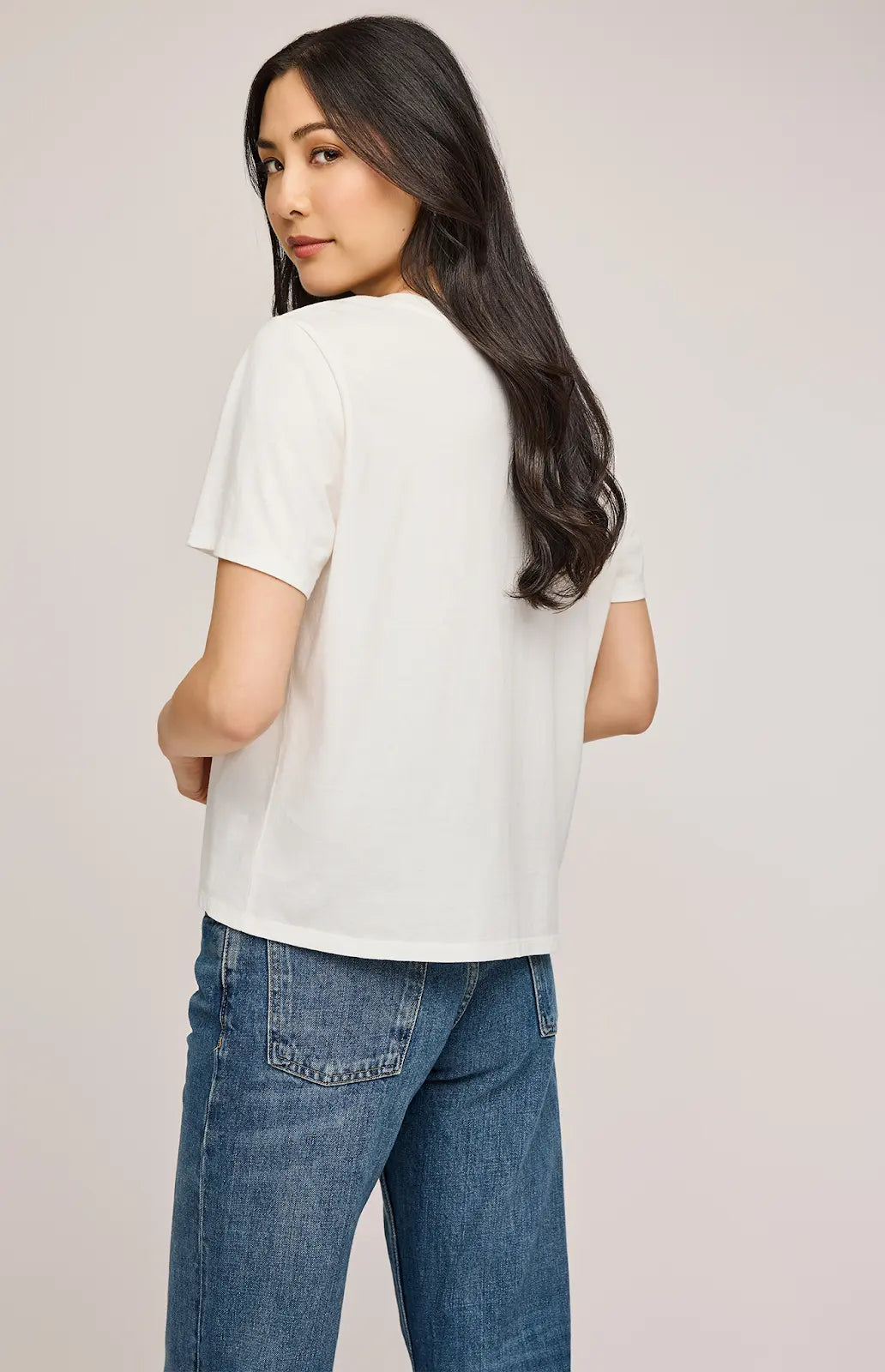 GENTLE FAWN | ICON LUCY COTTON TEE | WHITE