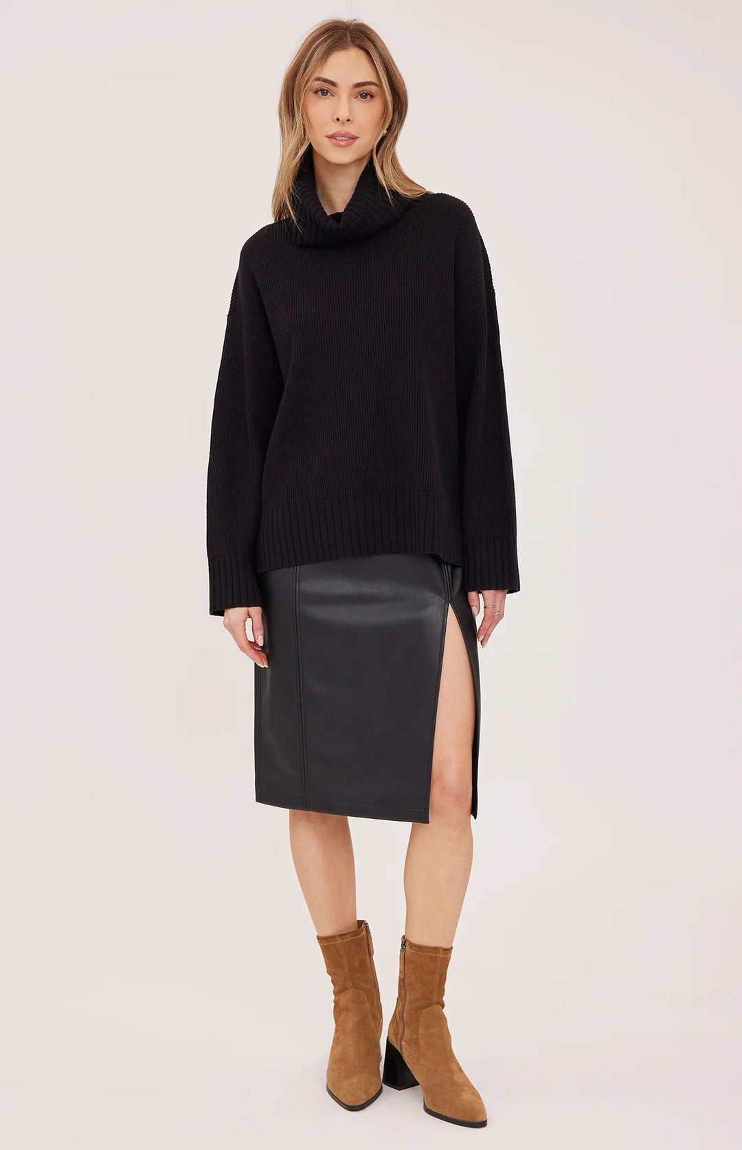 Gentle Fawn | Runa Sweater | black