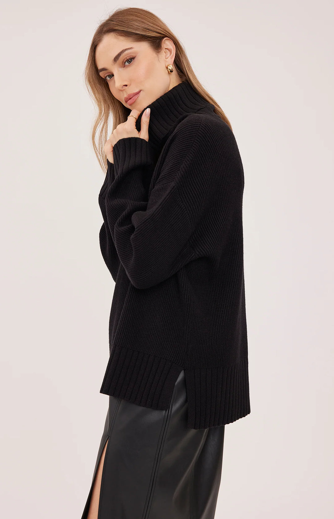 Gentle Fawn | Runa Sweater | black
