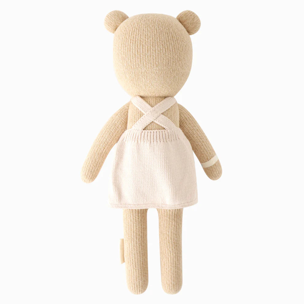 13" Goldie the Honey Bear - gives 10 meals
