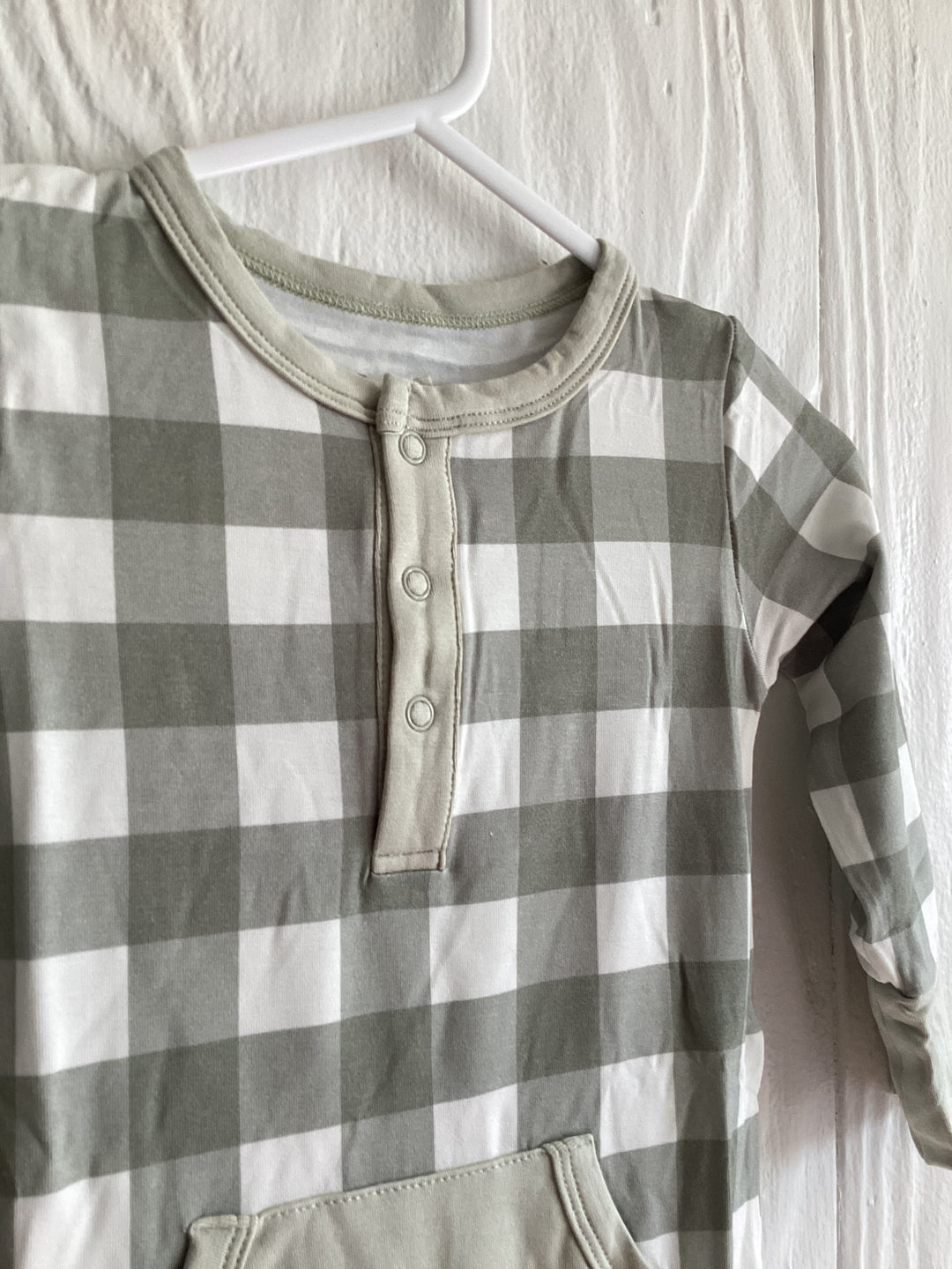 Long Sleeve Pocket Romper | sage plaid