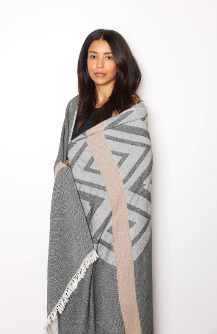 The Malin Throw | grey