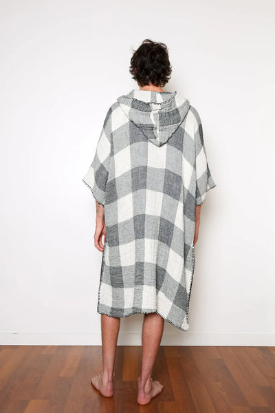 TOFINO TOWEL | MEN'S COCOON SURF PONCHO | LIMITED EDITION PEBBLE