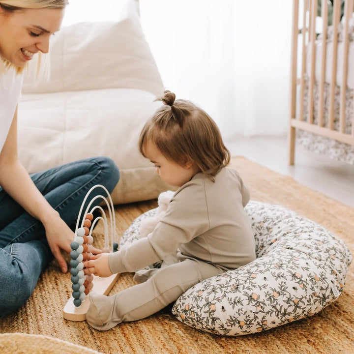 Perlimpinpin Bamboo Nursing Pillow | honeybees by Solange Pilote