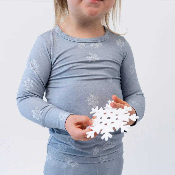 Belan J. | Bamboo Long Sleeve Pajama Set | Snowflakes