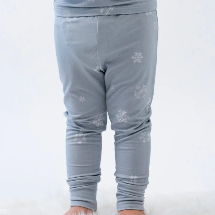Belan J. | Bamboo Long Sleeve Pajama Set | Snowflakes