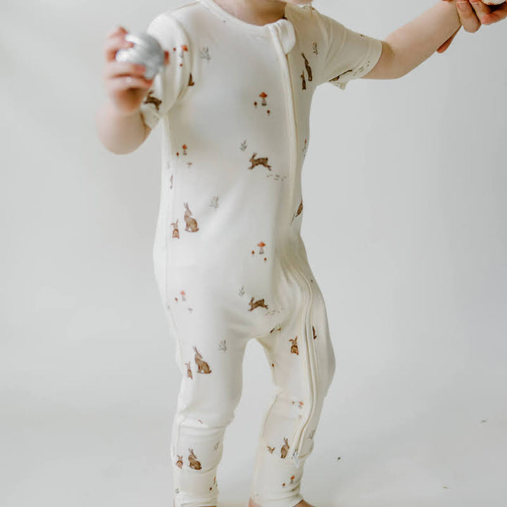 Belan J. | Bamboo Short Sleeve Zipper Romper | Bunnies
