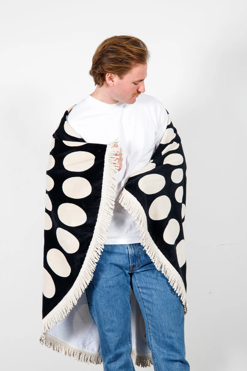 TOFINO TOWEL | VELOUR ROUND BEACH TOWEL | AXEL