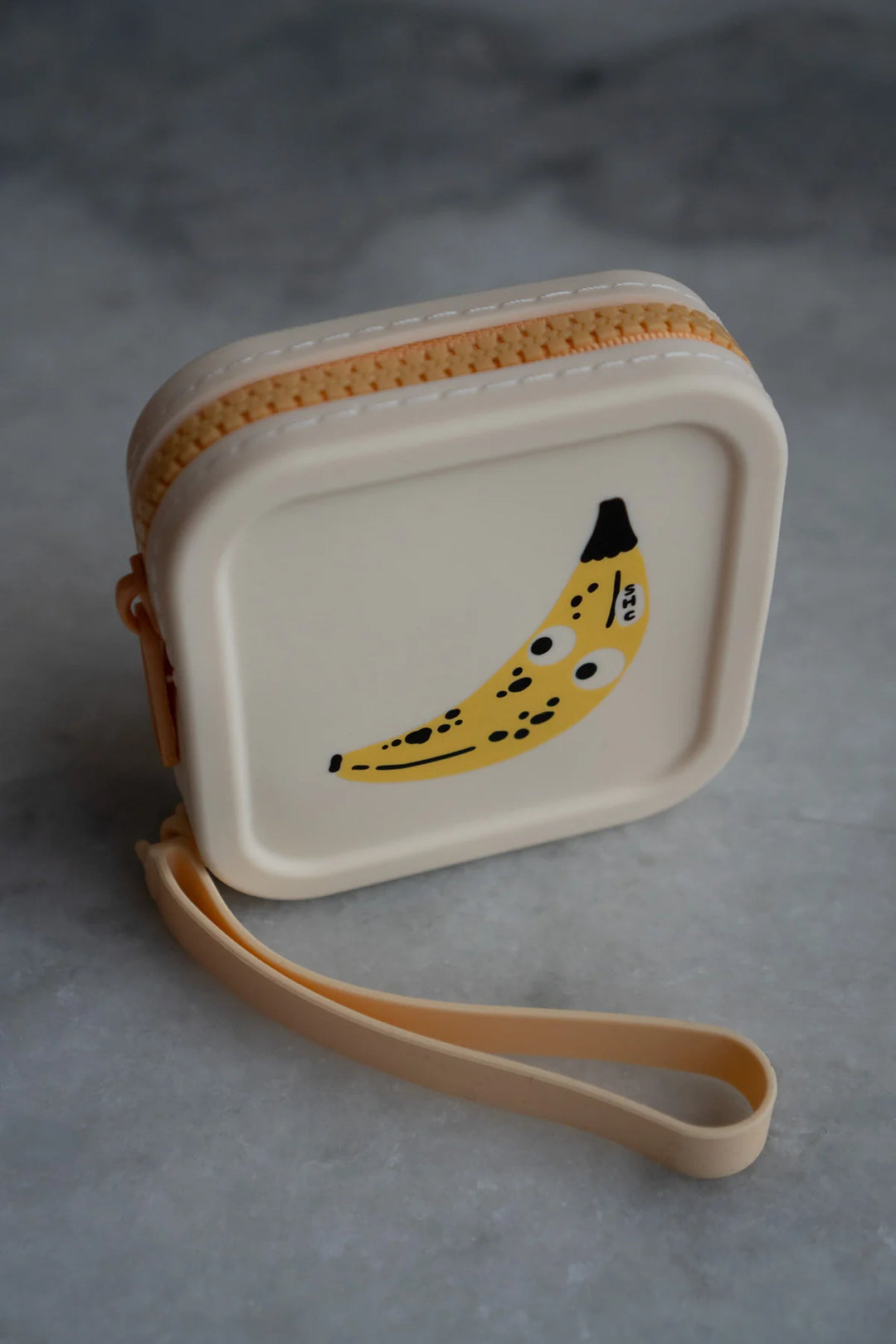 STAY HOME CLUB - ZIPPER COIN POUCH - GOOGLY BANANA