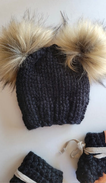 Knit Baby Hat & Bootie Gift Set | black | handmade in Ontario Canada