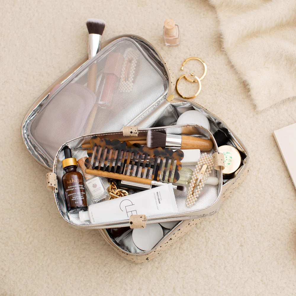 SoYoung | Ecru Beauty Poche