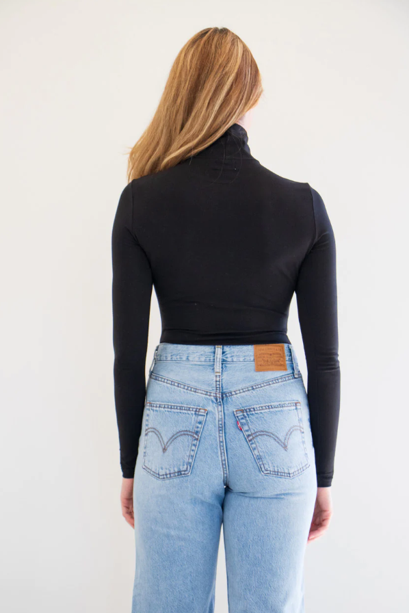Cara Turtleneck Long Sleeve Bodysuit | black