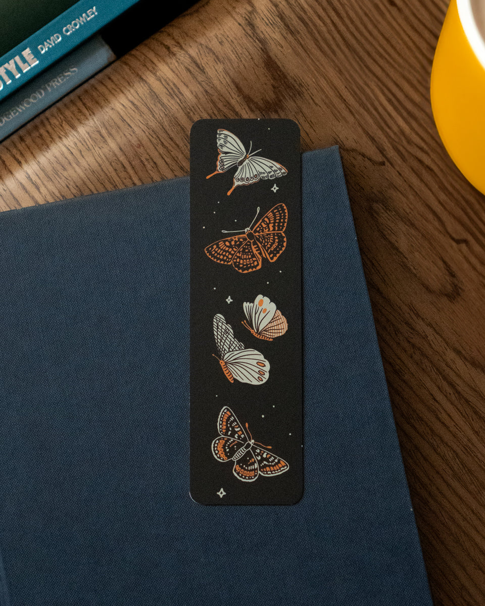 STAY HOME CLUB - BOOKMARK - FLUTTER BY