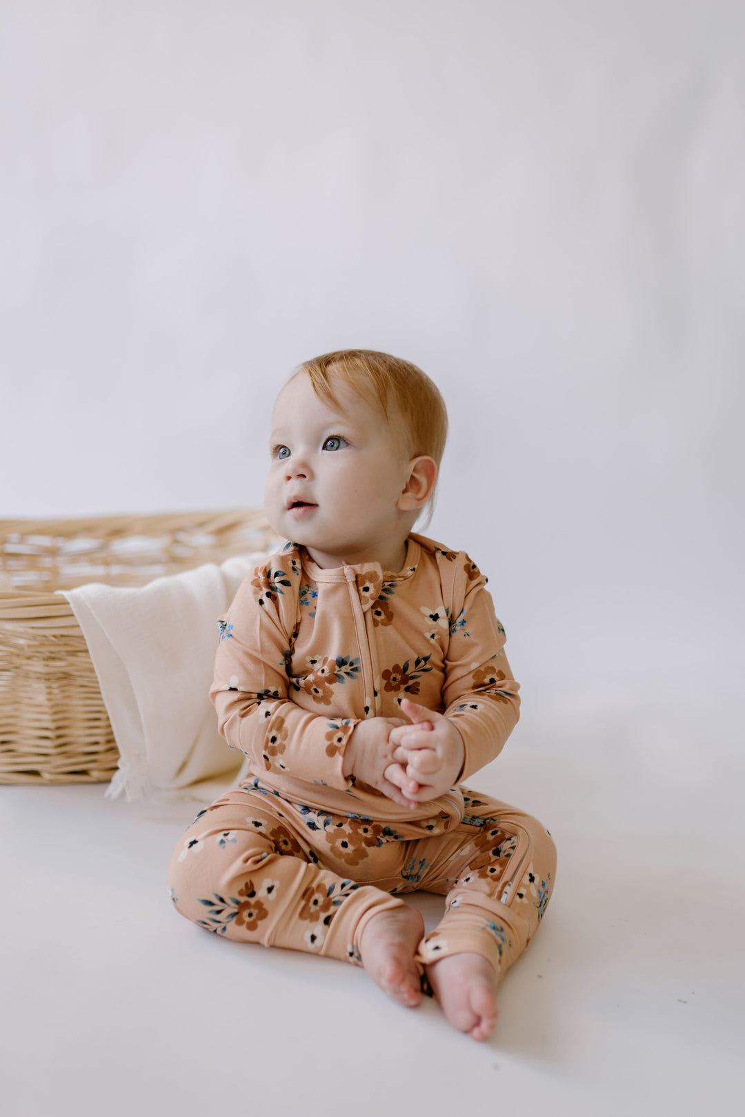 Sleeper with fold-over cuffs | floral