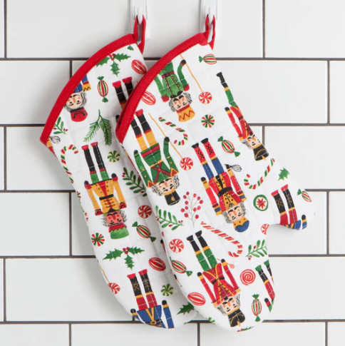 Oven Mitt | nutcracker