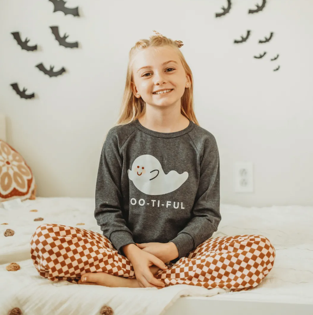 Little & Lively | Boo-ti-ful Pullover | charcoal