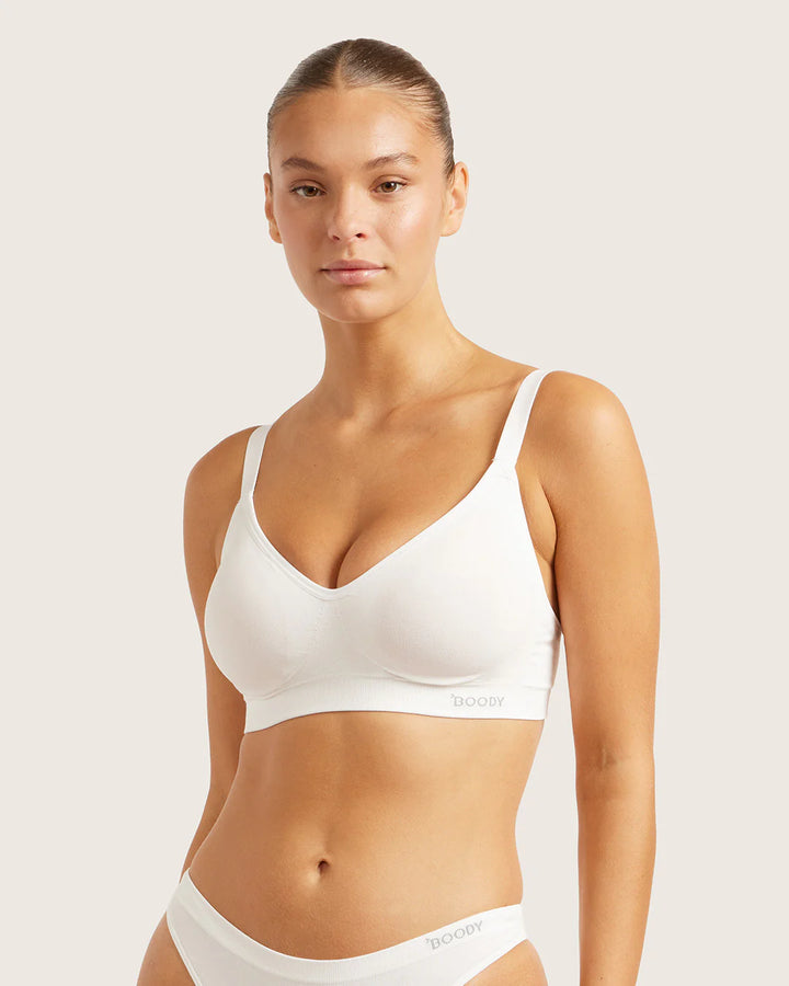 Full Bust Wireless T-Shirt Bra | white