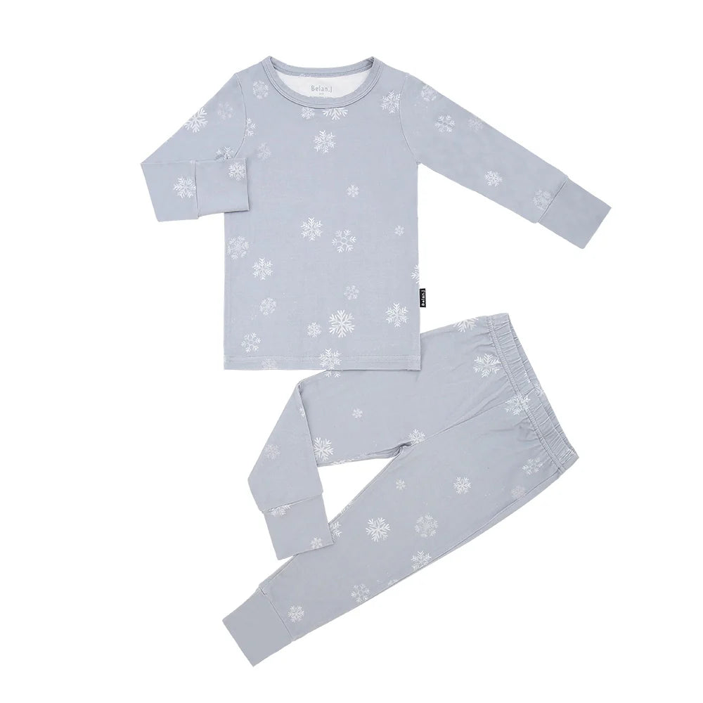 Belan J. | Bamboo Long Sleeve Pajama Set | Snowflakes