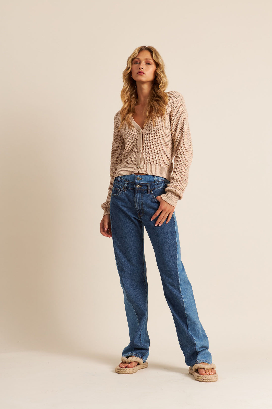 JOHN + JENN | OLLIE | LIGHT MOCHA