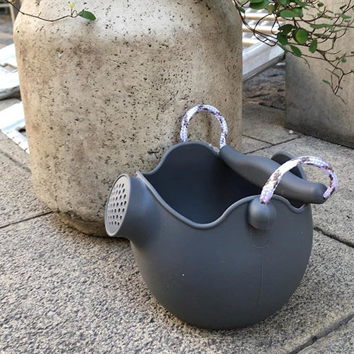 Scrunch Watering Can - Cool Grey