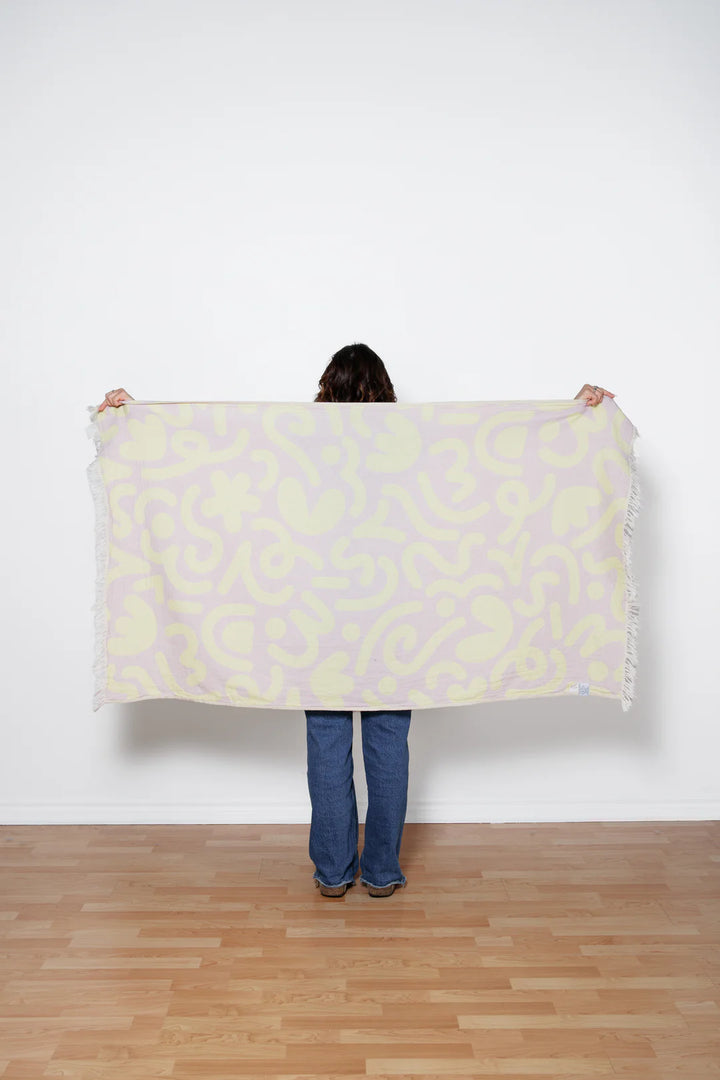 TOFINO TOWEL | THE DREW DOODLE TURKISH TOWEL | LIME