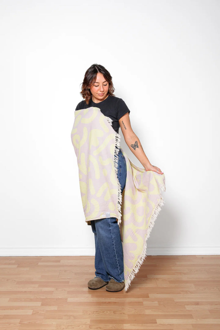 TOFINO TOWEL | THE DREW DOODLE TURKISH TOWEL | LIME