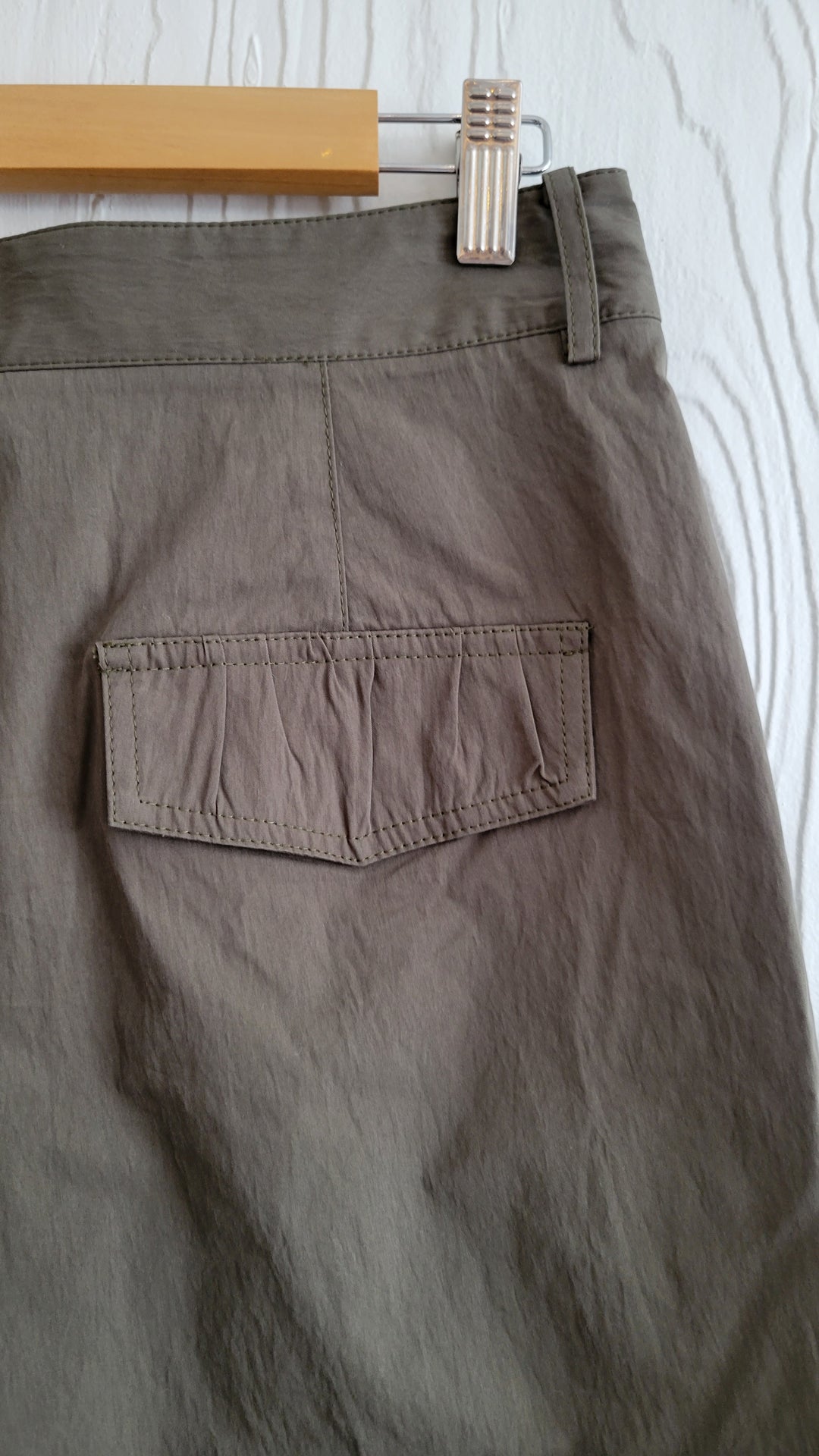 The Korner | Khaki Pants
