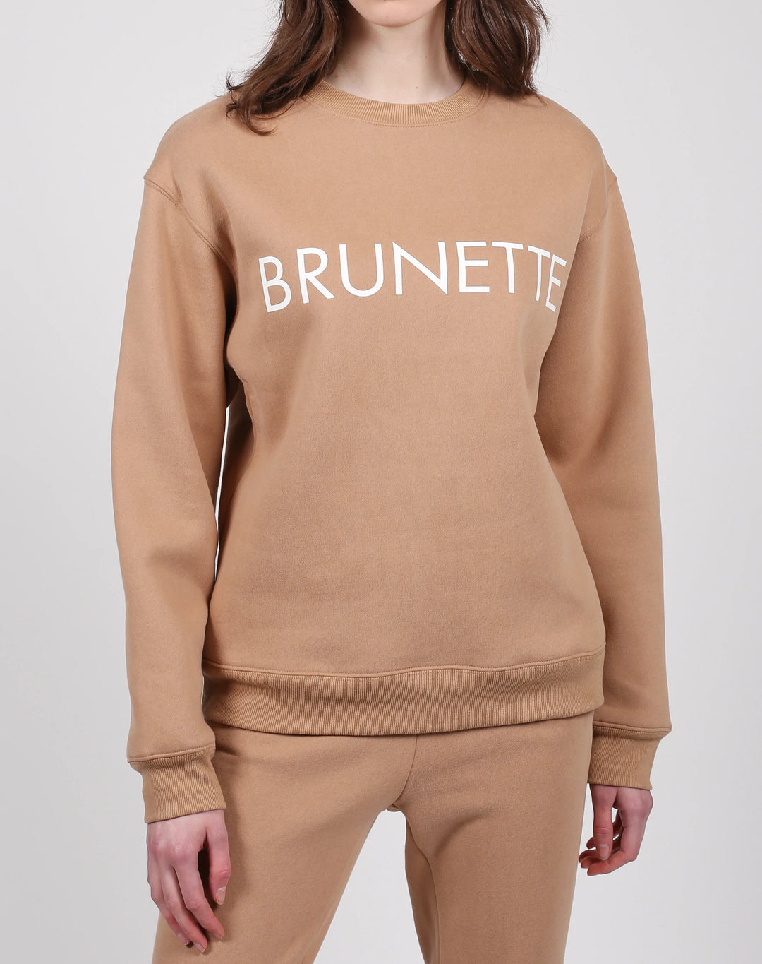 BRUNETTE THE LABEL | "BRUNETTE" Classic Crew Neck | Caramel Sundae