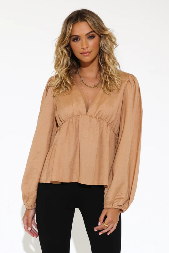 MADISON THE LABEL | Florence Top | Camel