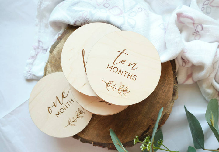 Wooden Monthly Milestone Discs