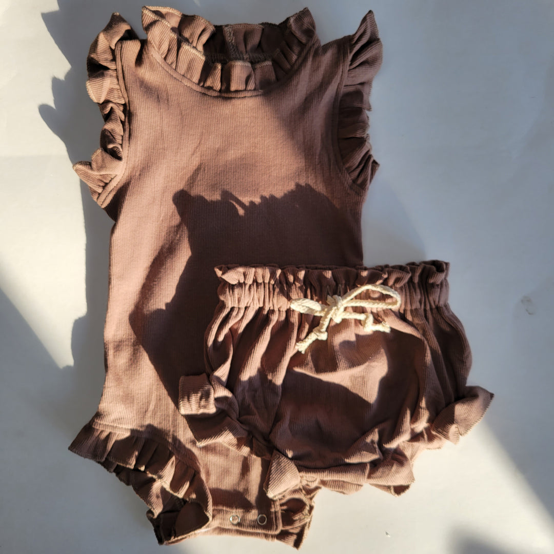 Baby Ruffle 2 Piece Set - Truffle