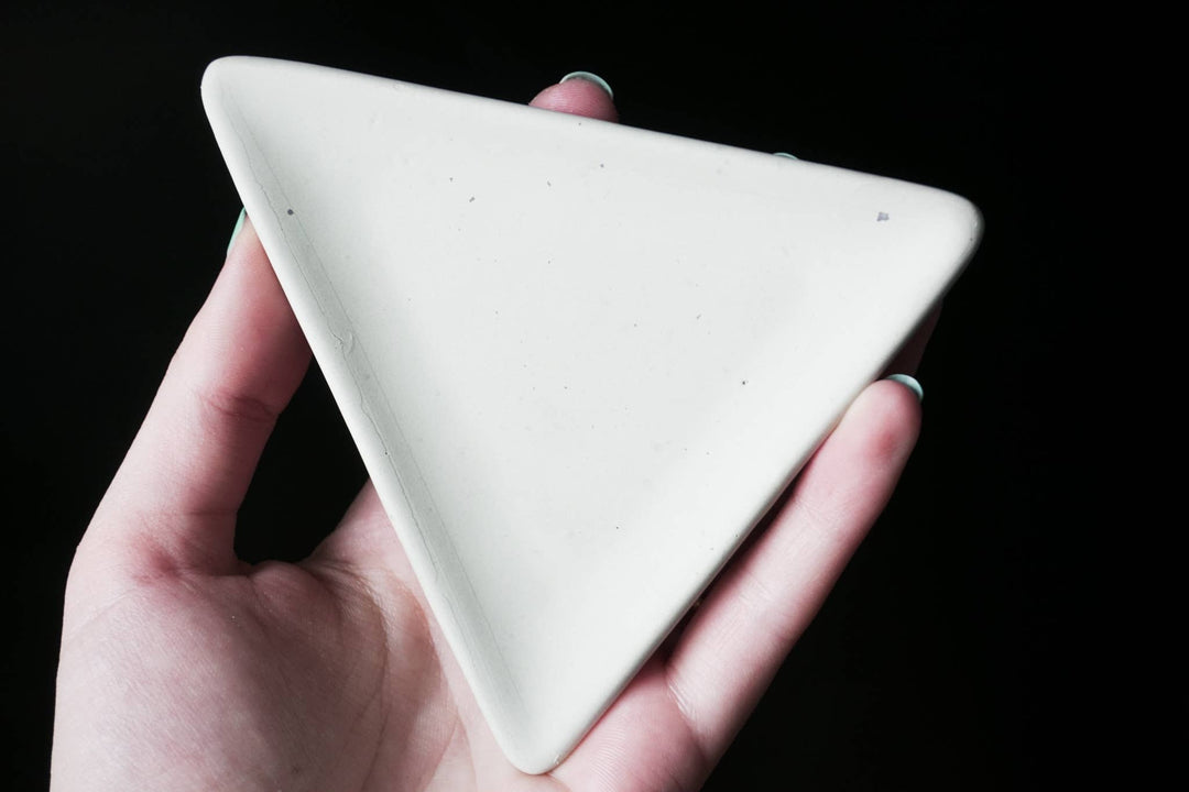 Concrete Triangle Dish - Natural Concrete