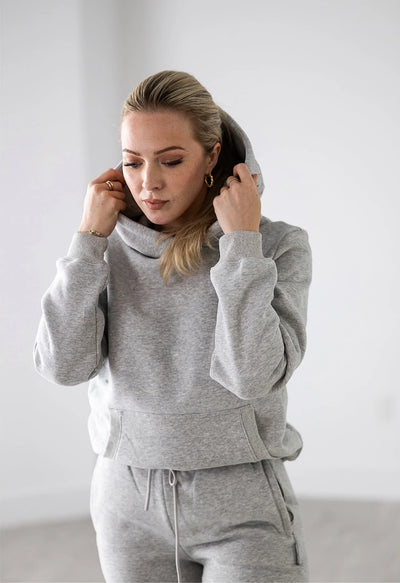 APRES ACTIF - Embossed Hoodie | Grey